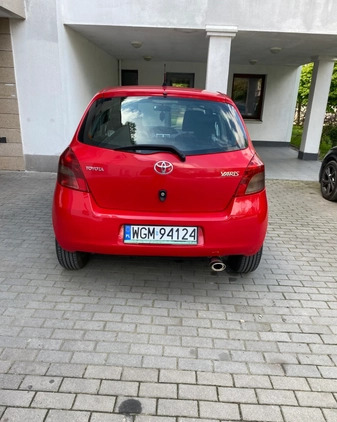 Toyota Yaris cena 16400 przebieg: 165000, rok produkcji 2008 z Pilawa małe 79